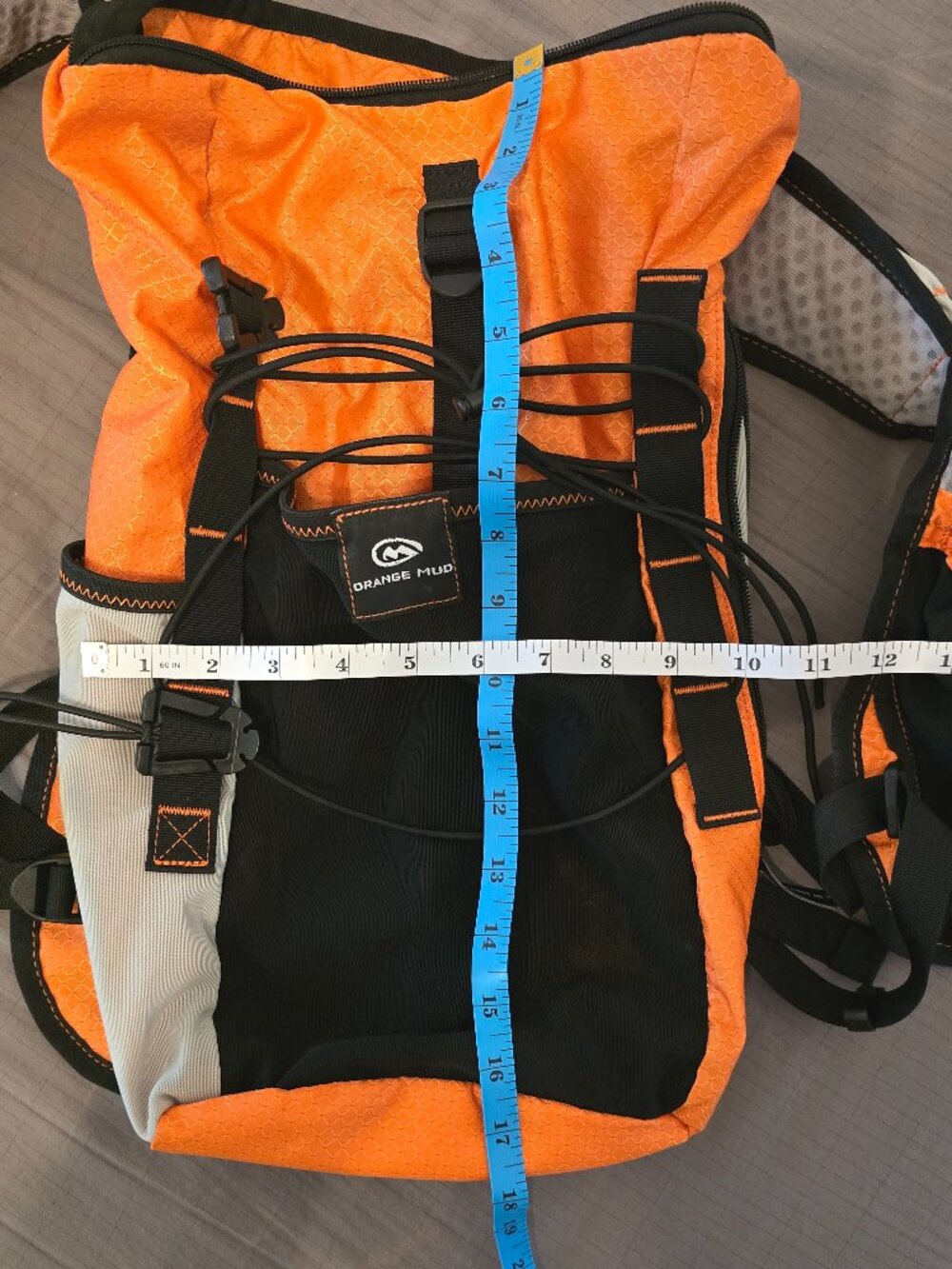 ORANGE MUD 12L Hiking Running pack - Picture 2 of 3
